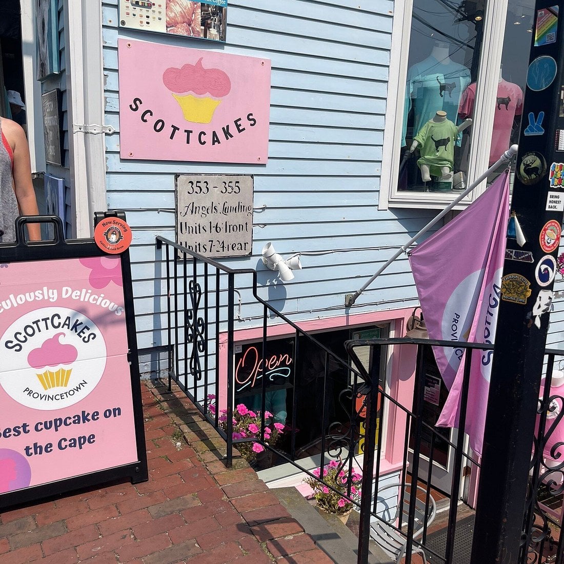 Scott Cakes in Provincetown